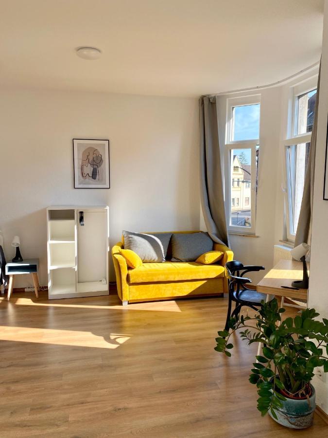 2 Rooms, Free Parking, 25 Min To Duesseldorf, 150 Mbps Wlan ดุยส์บูร์ก ภายนอก รูปภาพ